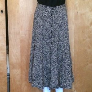 Vintage 90’s long floral skirt